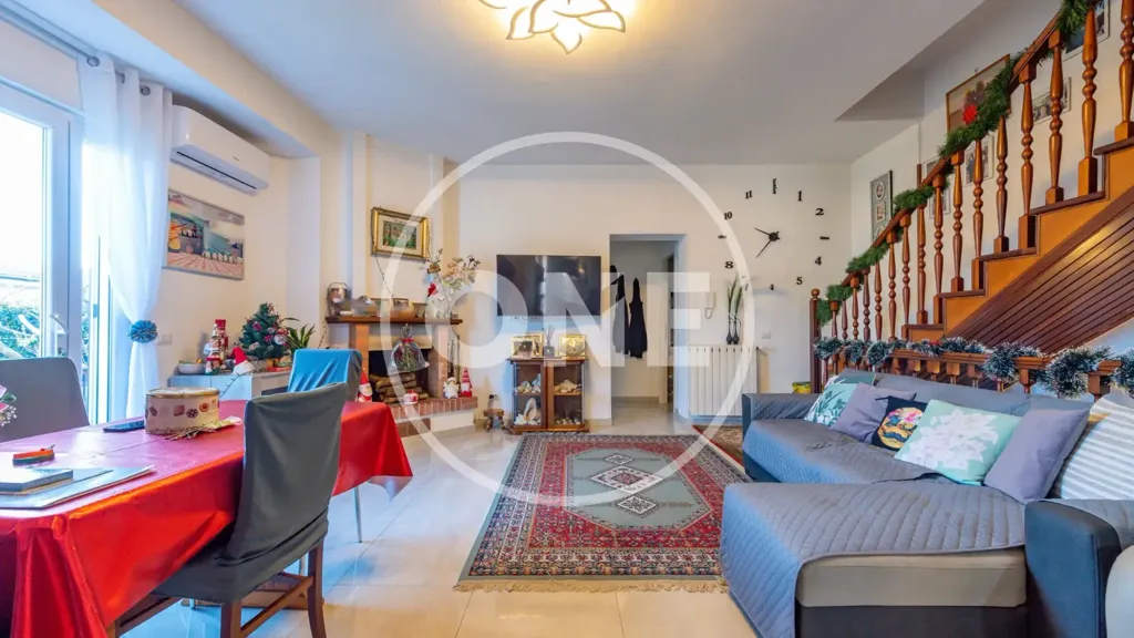 Elutuba - Bifamily Villa with Private Garden in Ardea