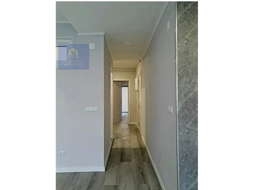 Entrée - Remodelled 2-Bedroom Apartment in Central Oeiras
