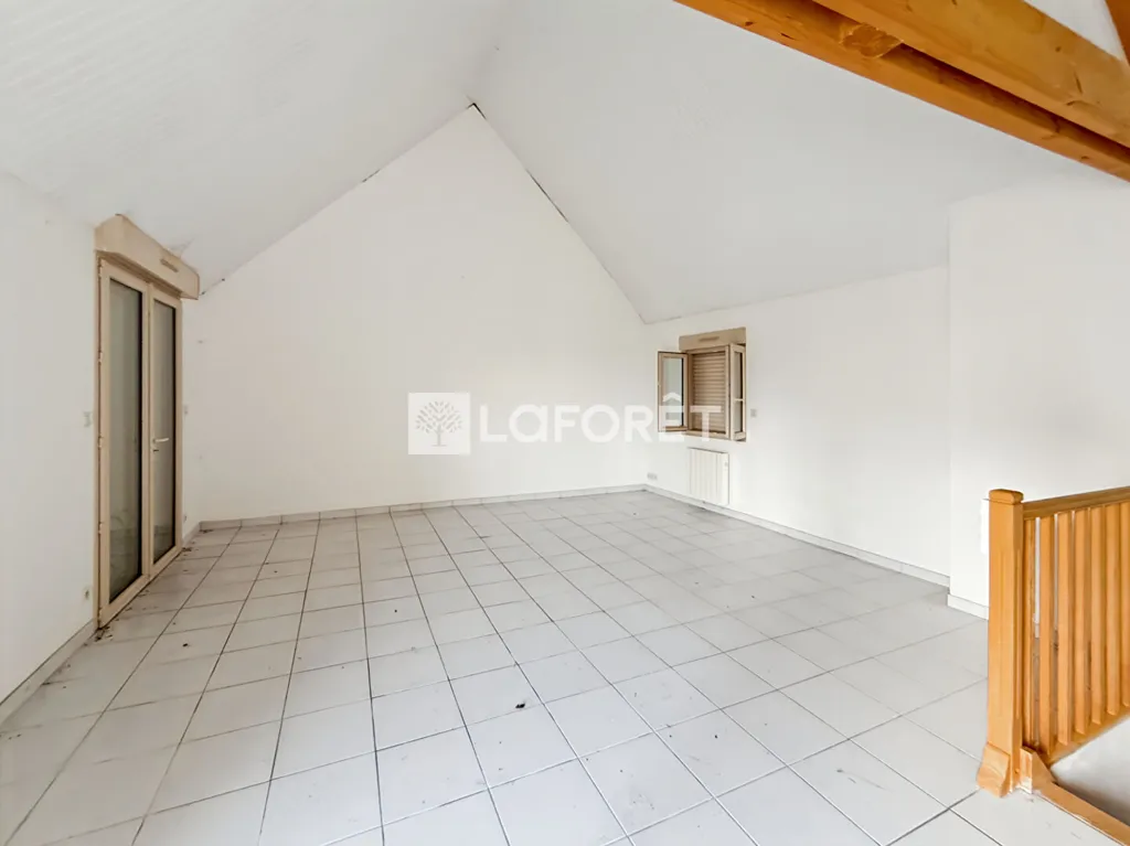 Pièces - Maison à Rénover dans un Hameau près de Saumur