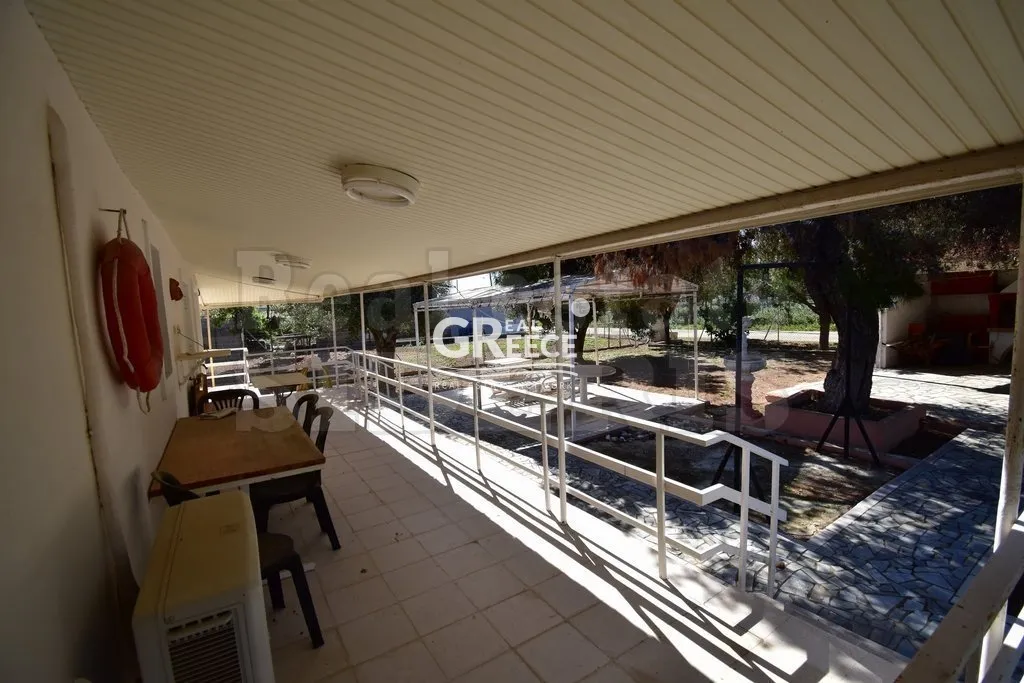 Terrasse - Detached House with Terrace in Loutraki