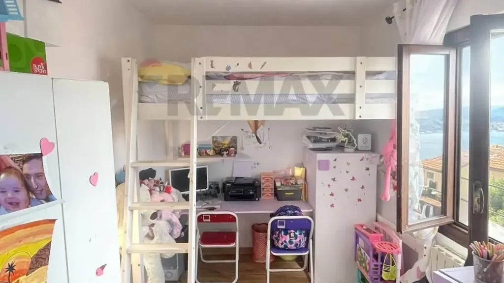 Magamistoad - Apartment with Mountain View in Luino