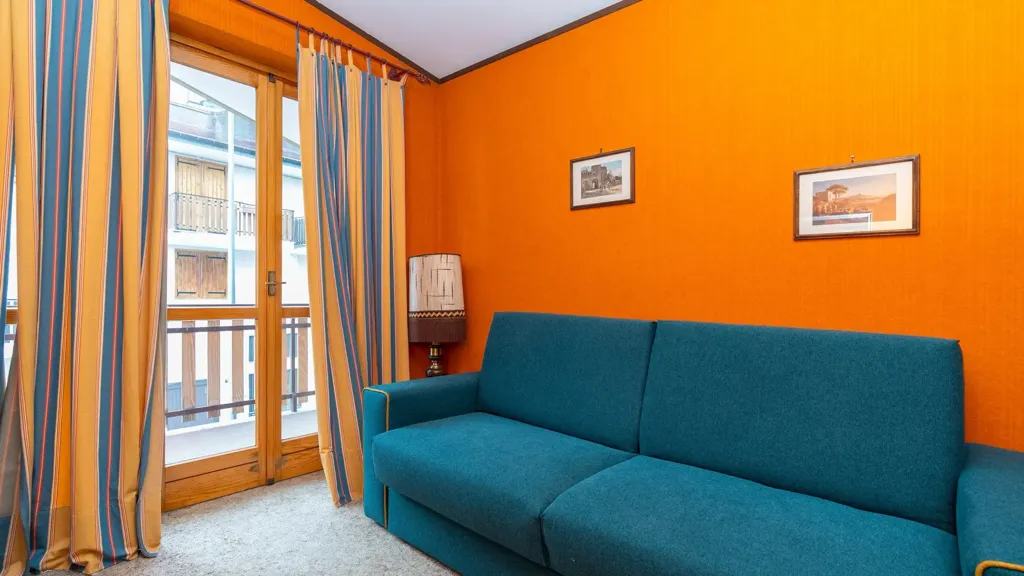 Elutuba - Mountain Apartment with Balcony in Crissolo