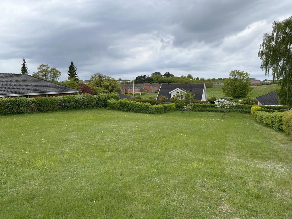 Aed - Year-Round Plot with 5G Coverage in Kalundborg