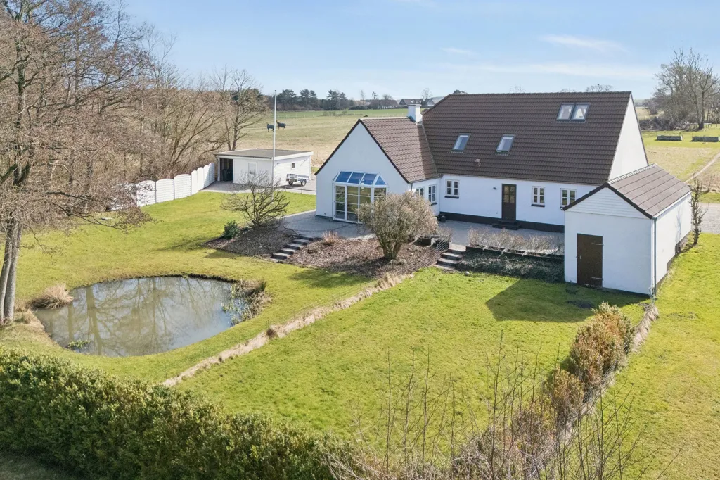 Maison 8 pièces à Hammel