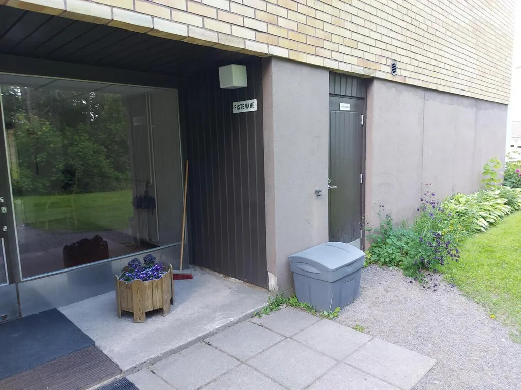 Ingresso - Apartment with Balcony in Eura Centre