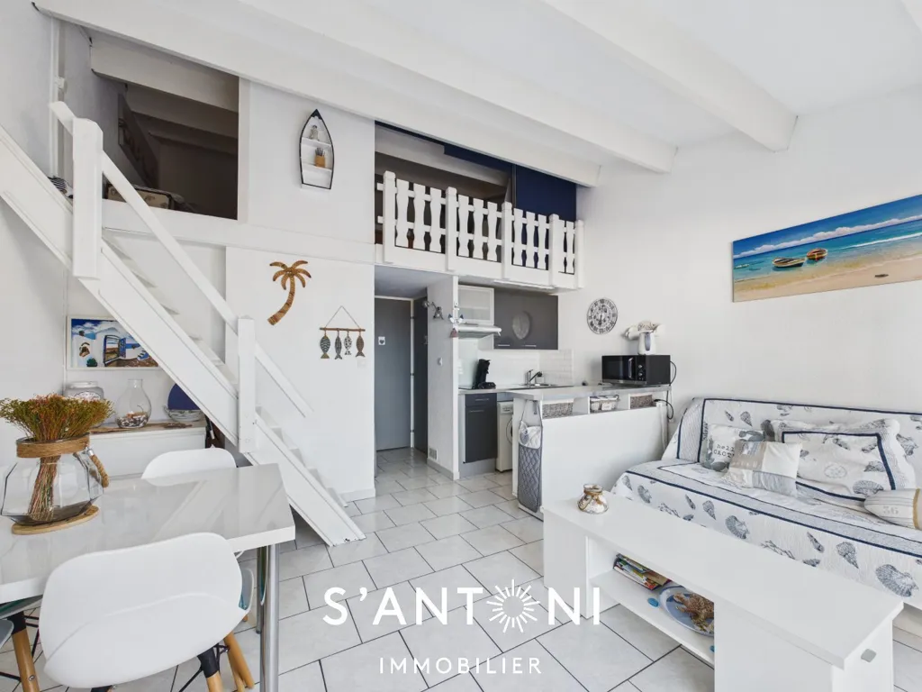 Elutuba - Studio with Balcony and Pool in Richelieu