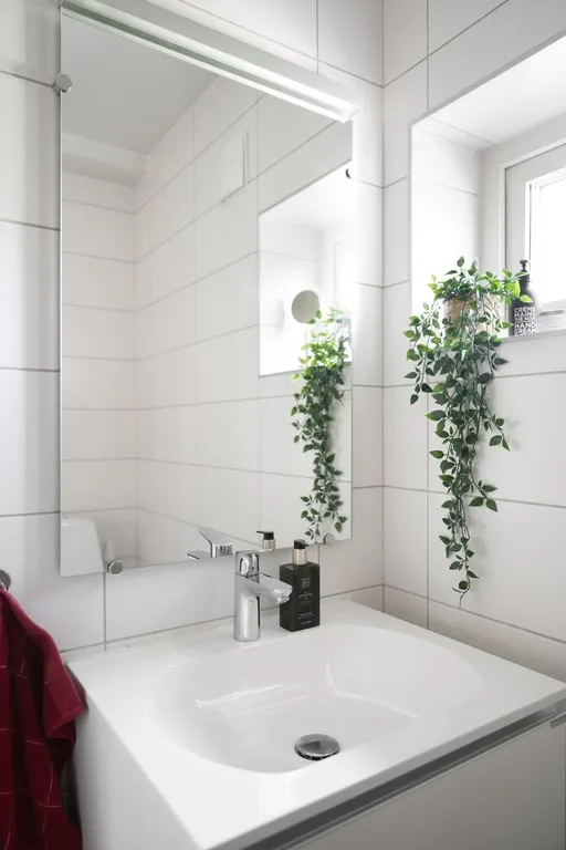 Vannitoad - Corner Townhouse with Balcony in Egna Hem