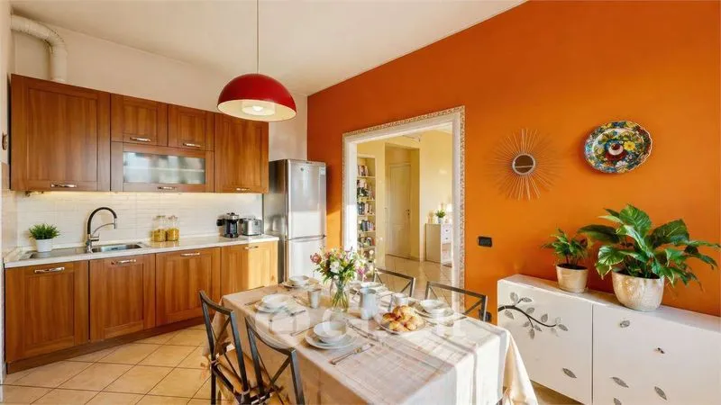 Köök - Spacious 3-Bedroom Apartment in Arcore