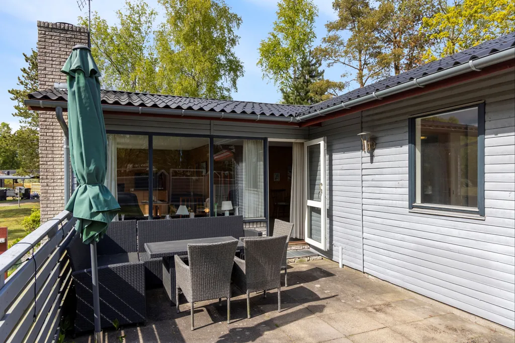 Terrass - Classic Holiday Home with Garden in Hou