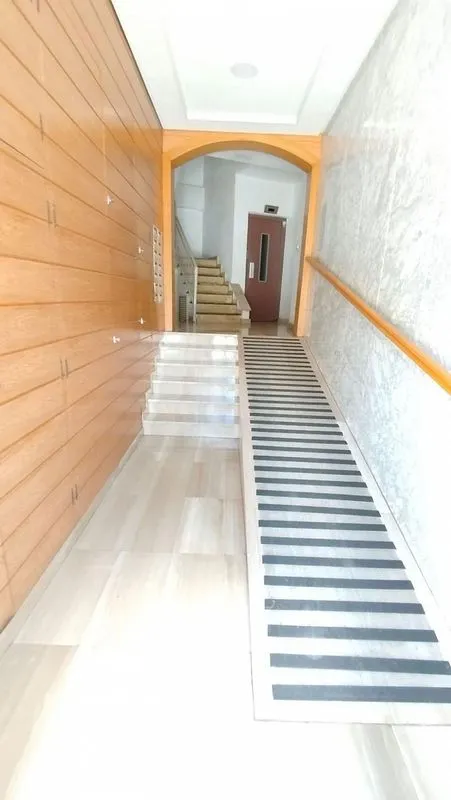 hallway_entrance