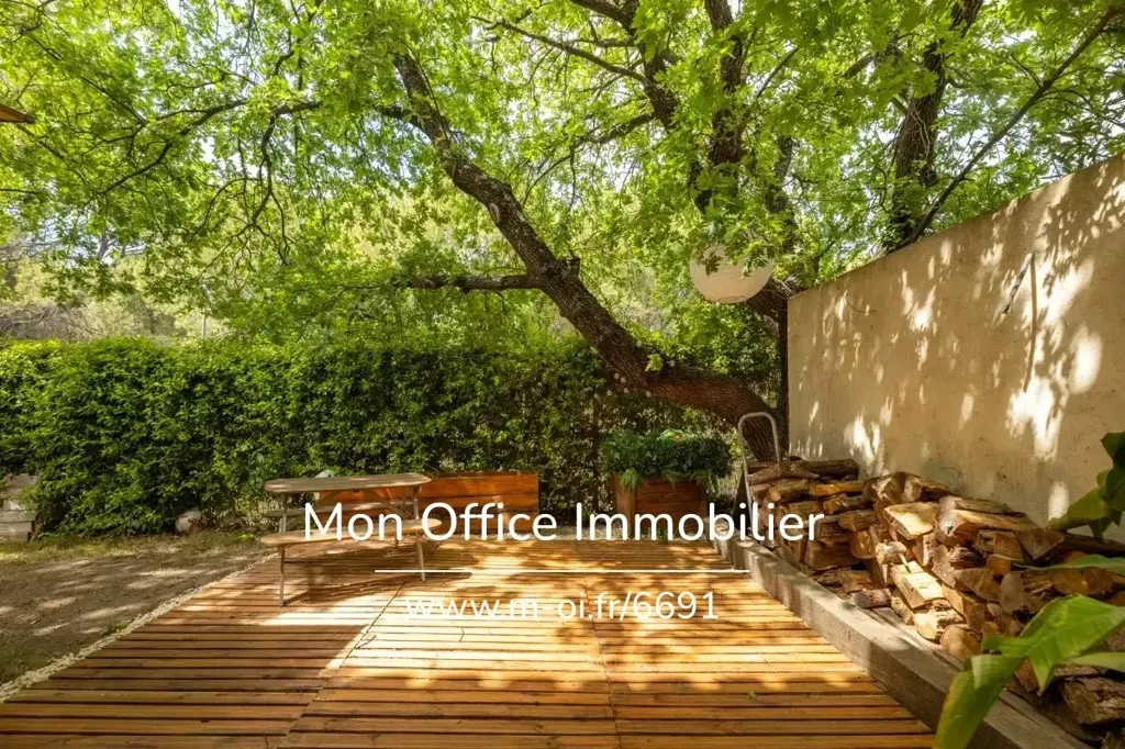 Aed - Modern House with Pool in Saint-Cannat