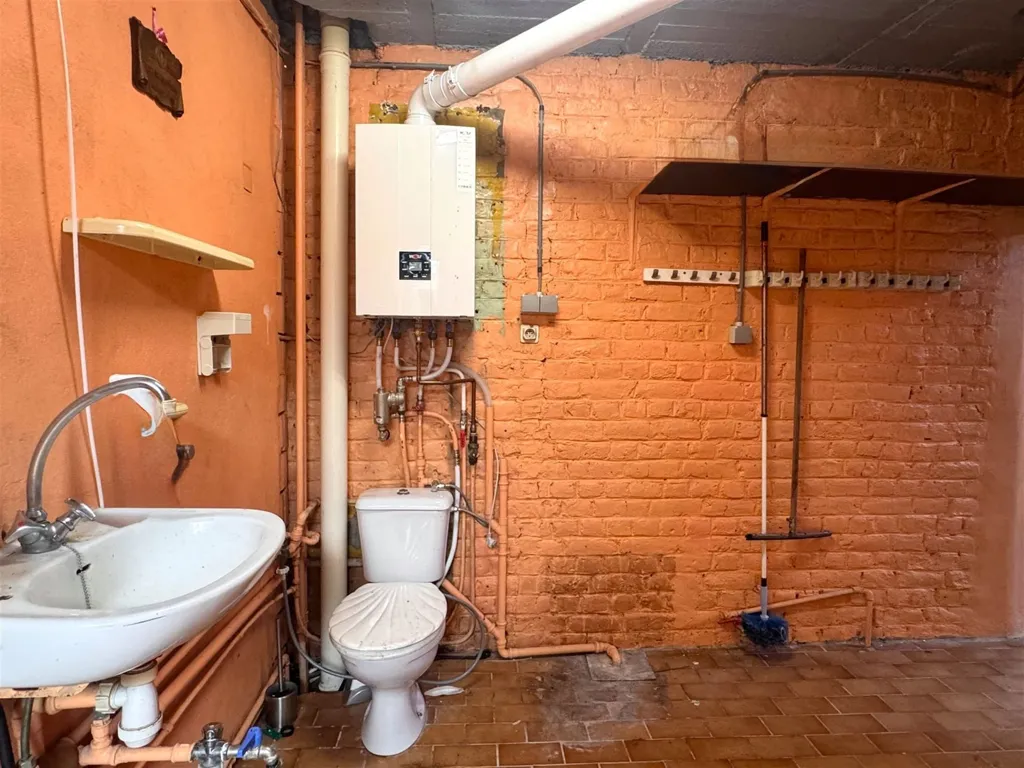 Salles de bain - Maison avec Terrasse et Garage à Lessines