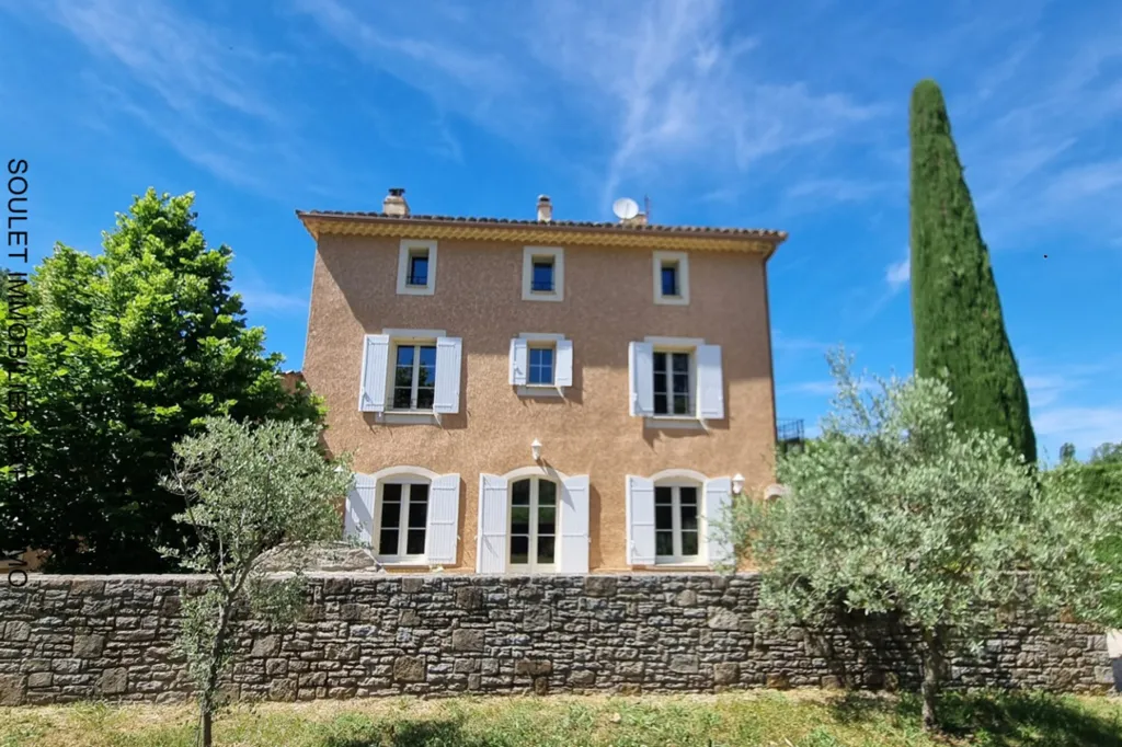 Välivaade - Villa with Pool and Garden near Malaucène