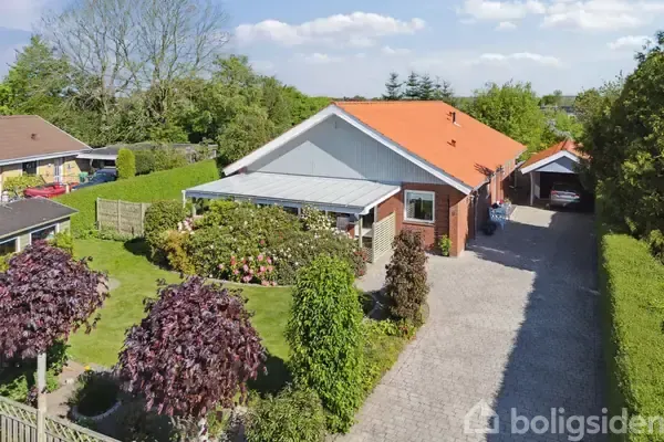 Õhuvaade - Villa with Garden in Sønder Bjert