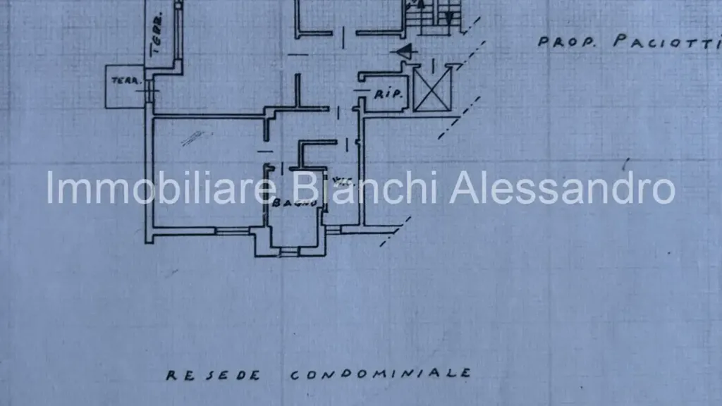 Plan - Apartment with Terraces in Florence