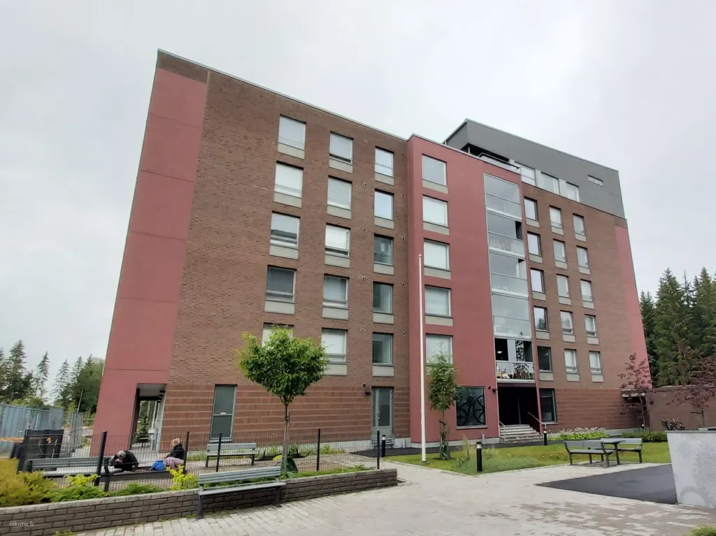 Välivaade - Corner Apartment with Balcony in Vantaa