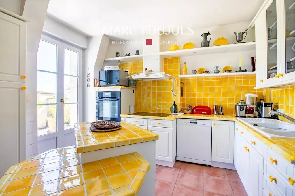 Cuisine - Appartement de Luxe avec Terrasses à Chantilly