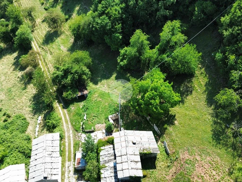 Vue aérienne - Rustic Home with Large Land in Fumane