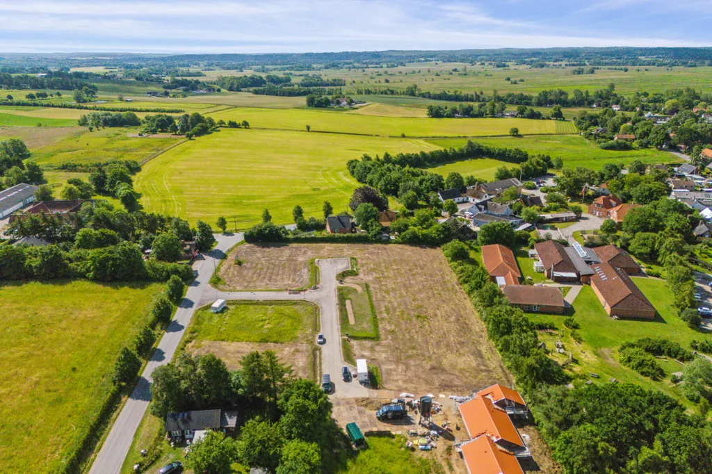 Vue aérienne - Plot for Custom House in Søborg