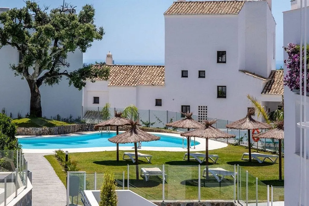 Piscine - Duplex Penthouse with Pool in Marbella