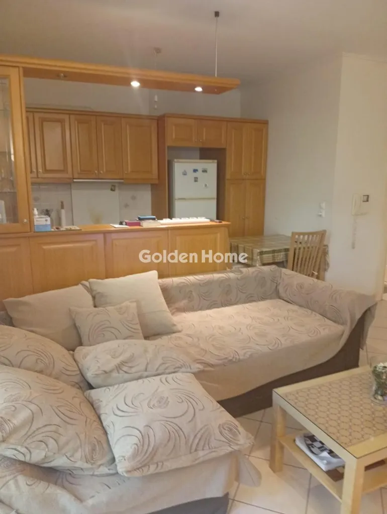 Elutuba - Modern Apartment with Balcony in Zografou Centre