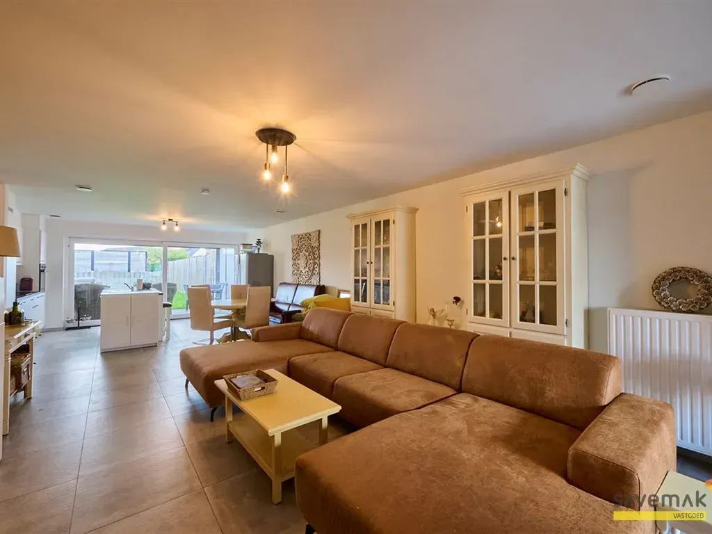 Séjour - Appartement avec Terrasse Couverte à Leopoldsburg