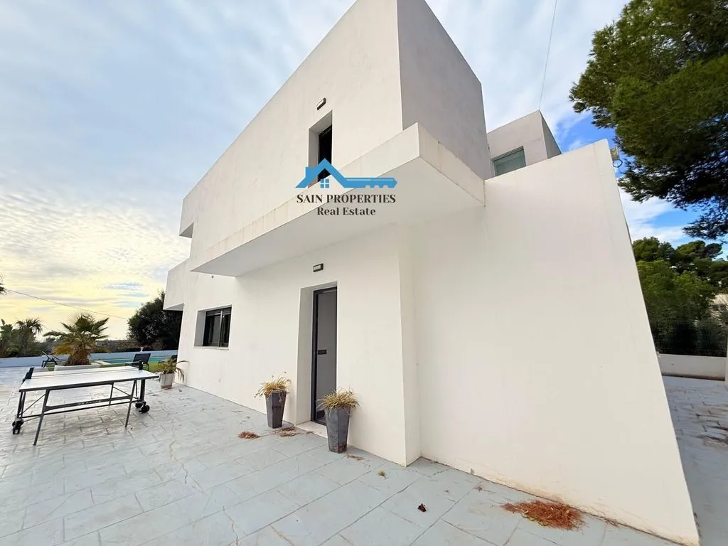 Välivaade - Chalet with Pool in Altea