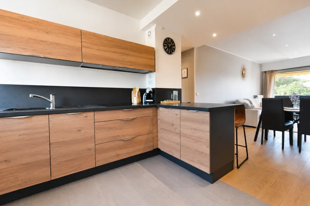 Cuisine - Appartement T2 avec Terrasse Plein Ciel à Fréjus
