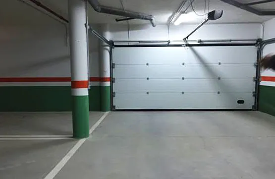 Garaaž - Garage with Secure Access in Navalcán, Toledo