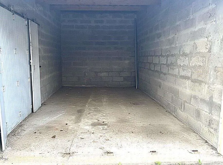 Garaaž - Parking Space in La Marcellière, Les Sables-d'Olonne