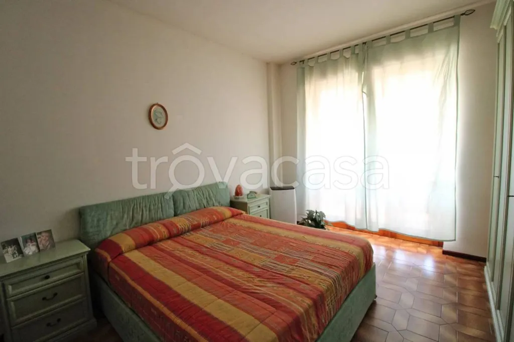 Chambres - Apartment with Private Parking in Canale