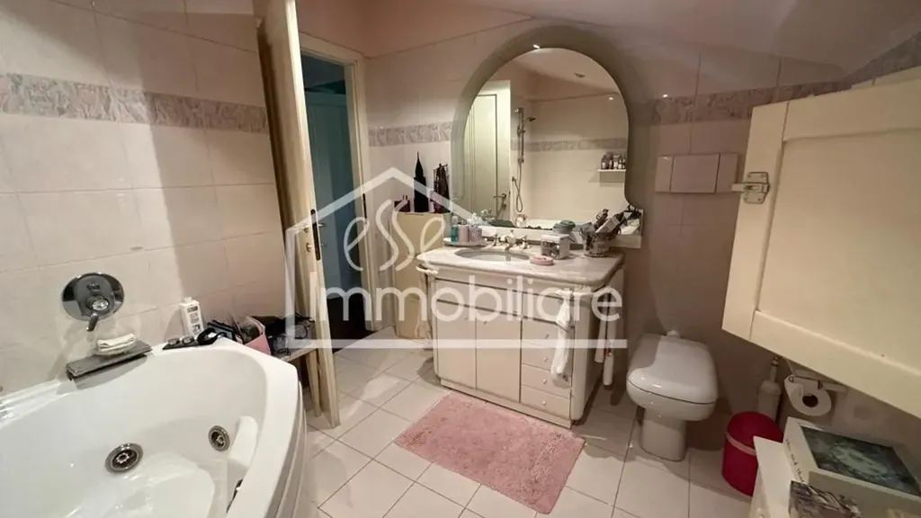 Vannitoad - Attico with Terrace in Empoli
