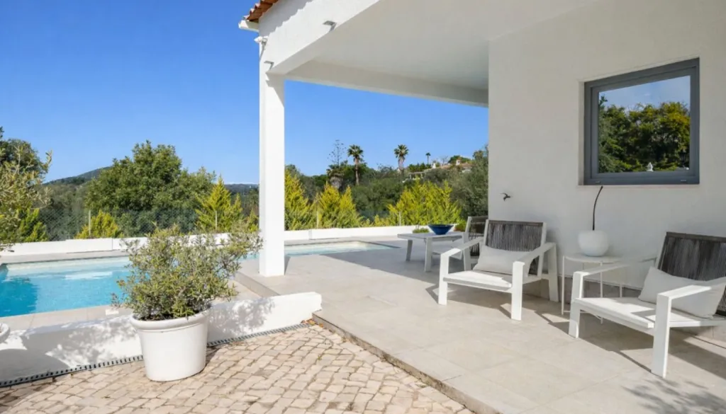 Bassein - Luxury Villa with Pool in Algarve