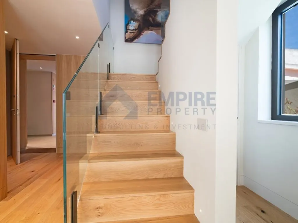Stanze - Luxury Duplex Flat with Garden in Monte Estoril