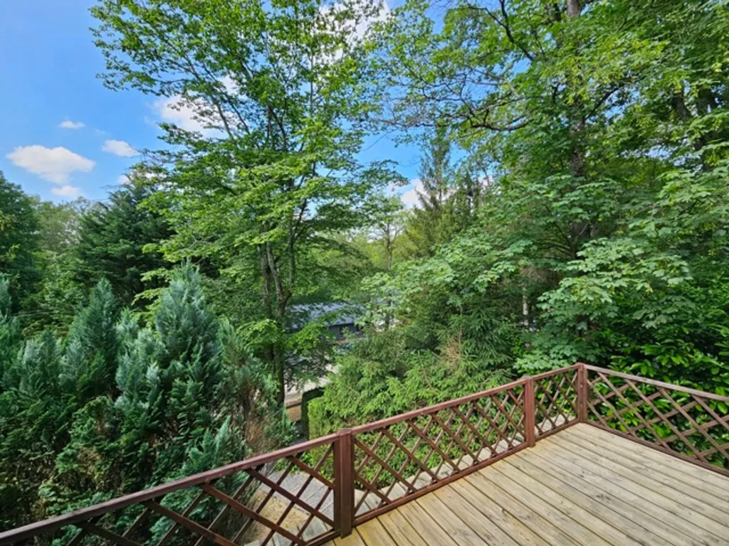 Giardino - Chalet with Solar Panels in Durbuy