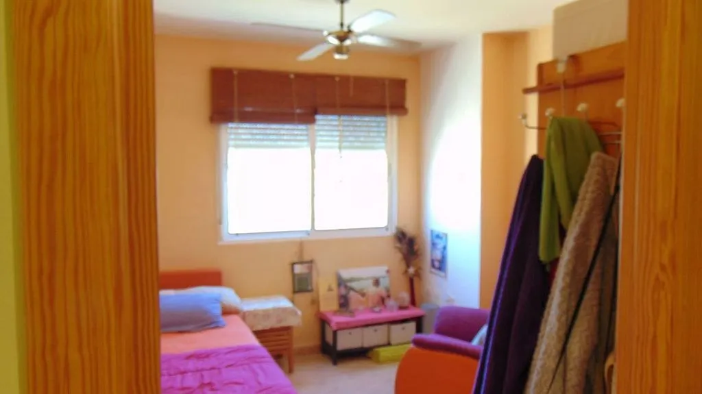 Magamistoad - Bright Corner Flat with Views in Almansa