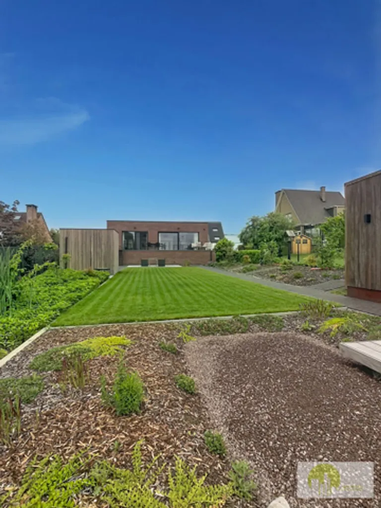 Jardin - Villa de Luxe avec Terrasse à Dilbeek