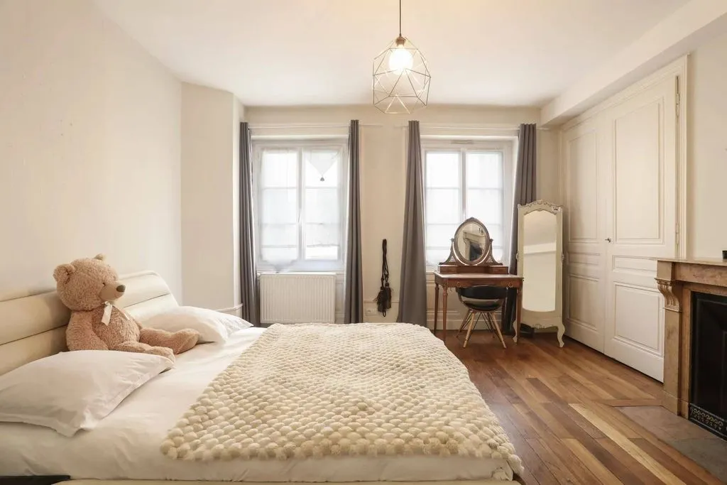 Chambres - Appartement Luxueux avec Vue sur la Ville à Lyon