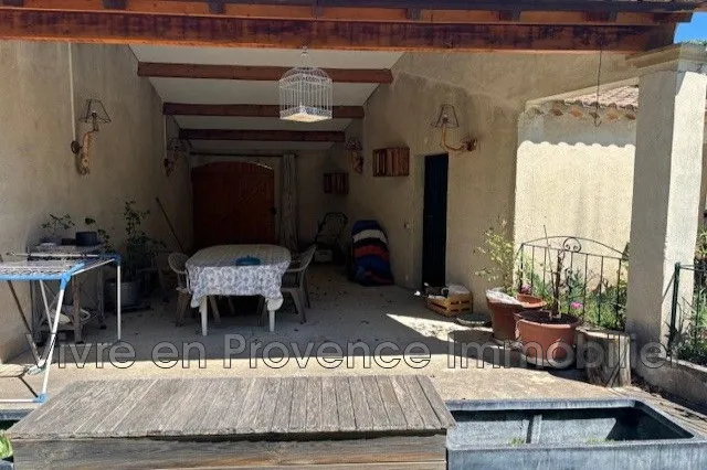 Terrace - Villa with Pool near Avignon