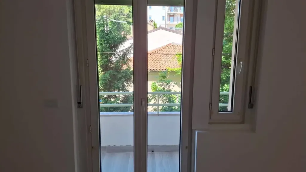 Pièces - Modernised Triplex with Balcony in Trieste