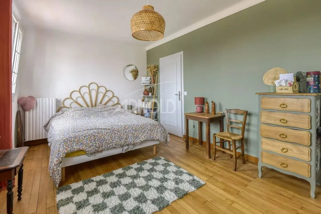 Bedrooms - Luxury House with Garden in Vertou