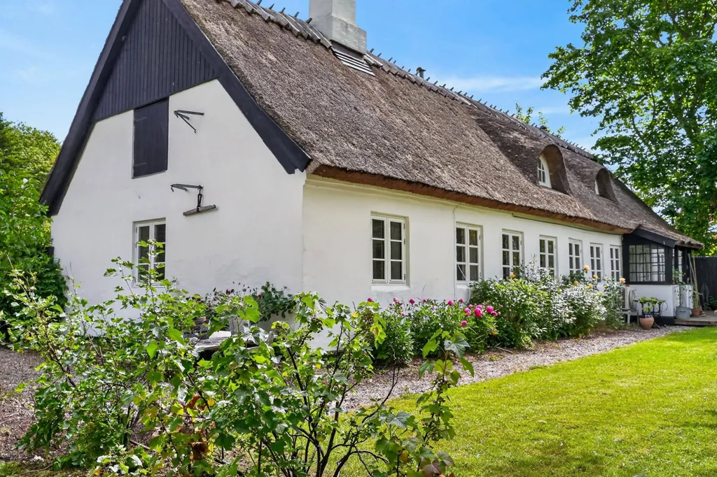 Extérieur - Victorian Villa with Garden in Dronningmølle