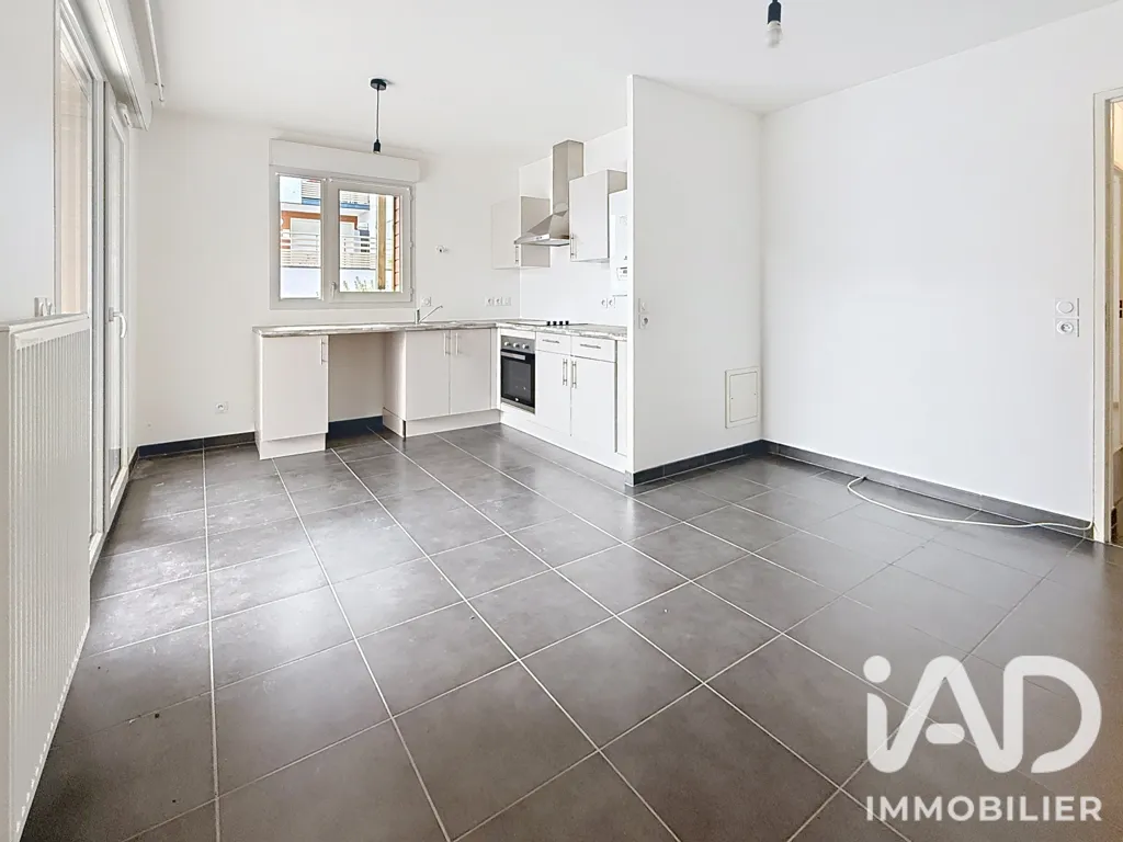Cuisine - Appartement T2 avec Terrasse à Gex