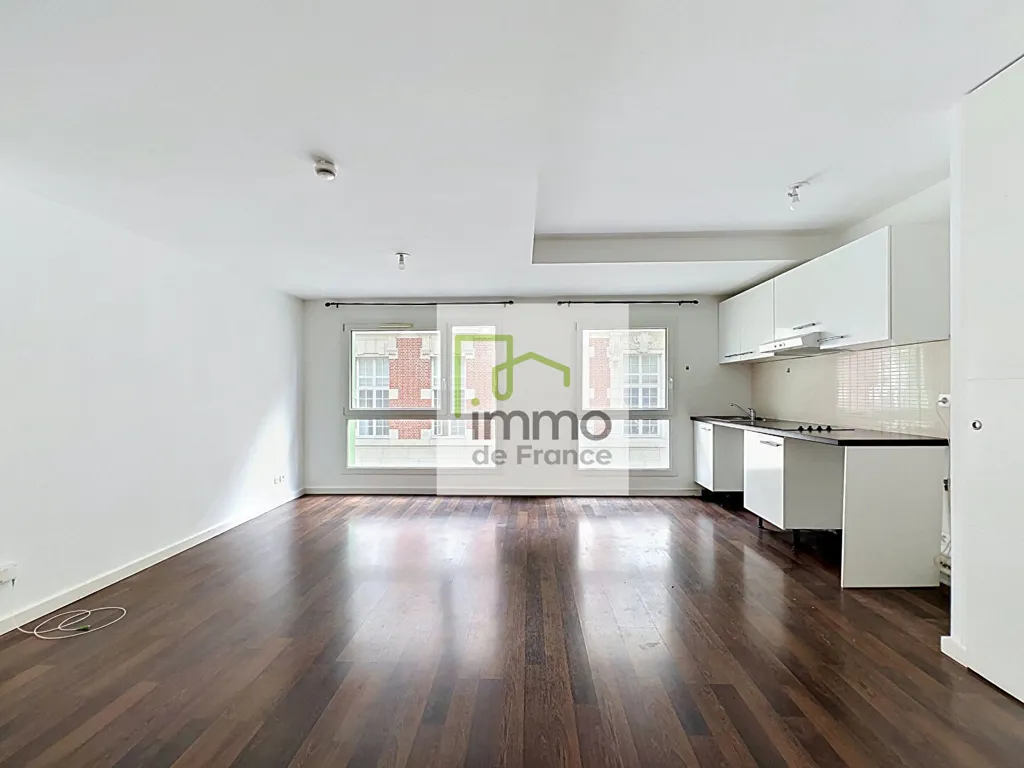 Köök - Modern Flat with Balcony in Lille