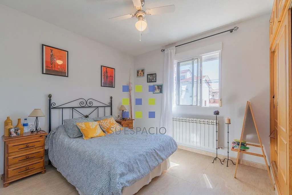 Bedrooms - Chalet with Pool in Méntrida