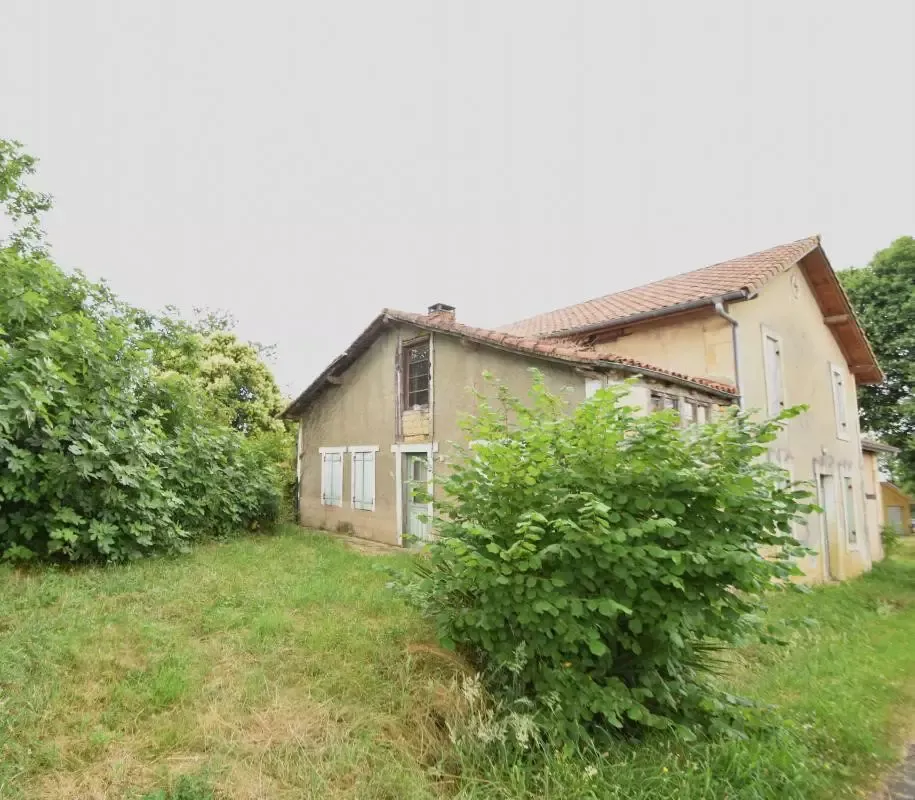 Esterno - Rustic House with Fireplace in Chalosse