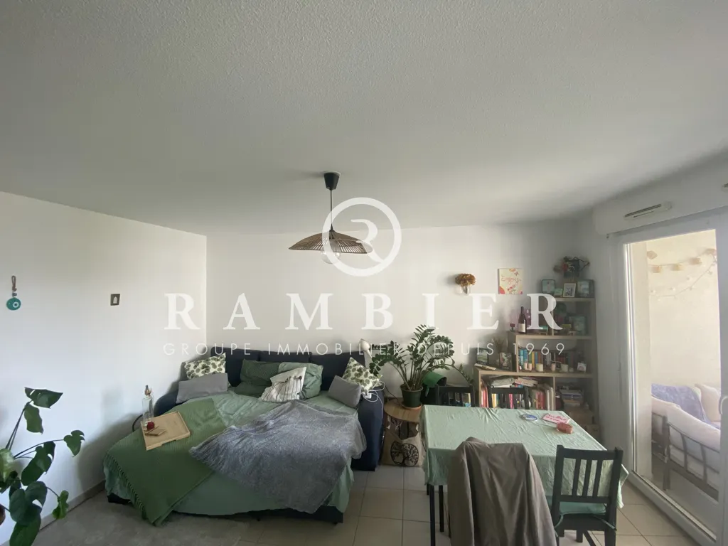 Bedrooms - Bright T2 Apartment with Loggia in Ovalie