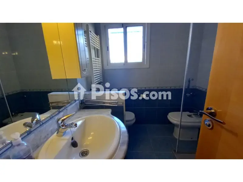 Vannitoad - Ground Floor Flat with Garden in Cubelles