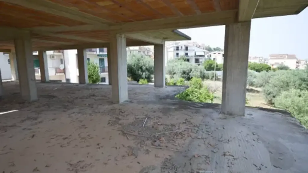 Terrazza - Panoramic Multi-Level Building in Trebisacce
