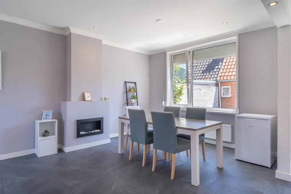 Sala da pranzo - Characterful Semi-detached House with Deep Garden in Yerseke